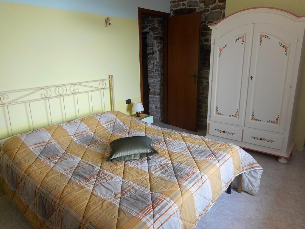 Agriturismo Cascina Serra Cossano Belbo Dış mekan fotoğraf
