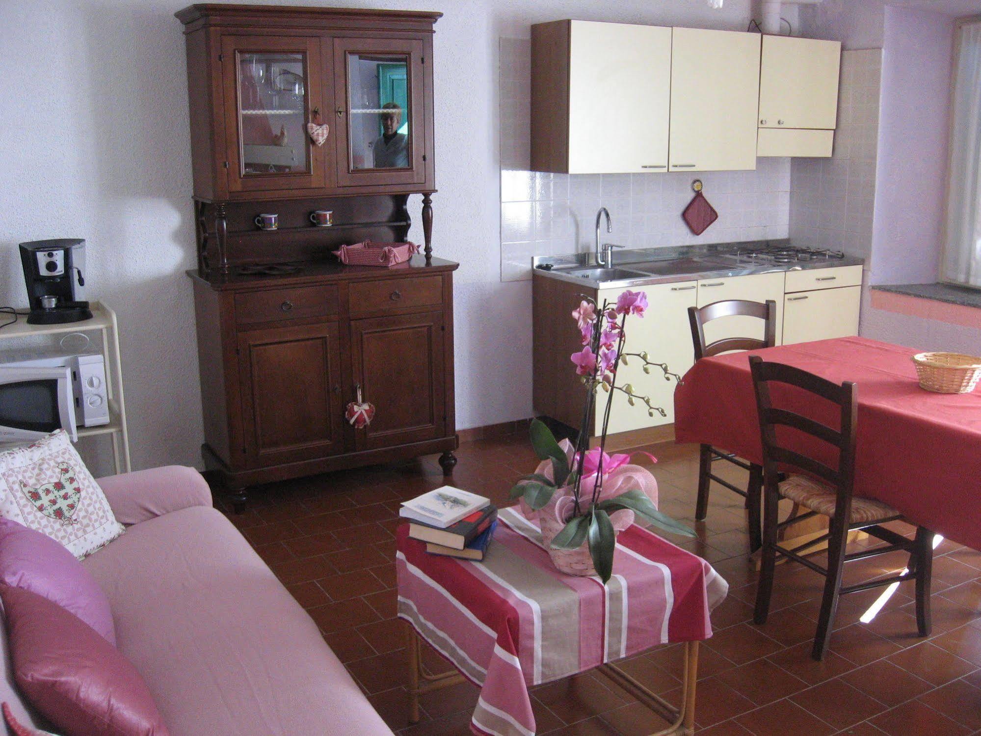 Agriturismo Cascina Serra Cossano Belbo Dış mekan fotoğraf